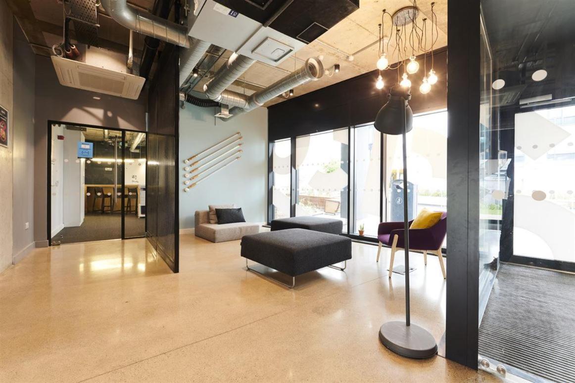 Modern Single En-suite Bedrooms In 5 Bedroom Apartments, City Centre - Dorset Point